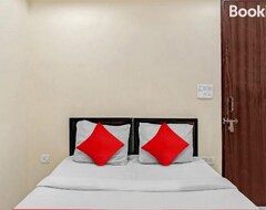 Khách sạn Oyo Flagship 80812 Hotel Saffron (Baga, Ấn Độ)