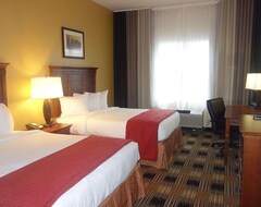 Hotel Country Inn & Suites by Radisson, Helen, GA (Helen, USA)