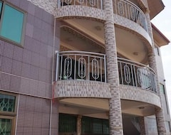 Otel Nabegyi (Accra, Gana)