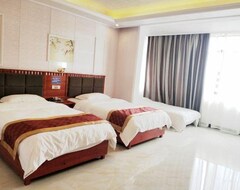 Hotelli Binxuan Resort (yangshuo Yulonghe National Tourist Resort) (Yangshuo, Kiina)