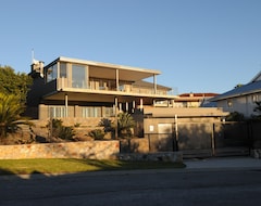 Casa/apartamento entero Designed For Luxury And To Maximize The Spectacular Ocean And Mountain Views. (Plettenberg Bay, Sudáfrica)