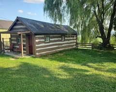 Koko talo/asunto The Cabin At Sunny Ridge Farm (Bainbridge, Amerikan Yhdysvallat)