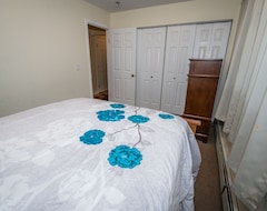 Tüm Ev/Apart Daire Clean, Quiet And Professionally Decorated. Close To All Amenities. (Kodiak, ABD)