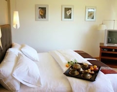 Hotel Puerto Manzano Suites by Visionnaire (Villa La Angostura, Argentina)