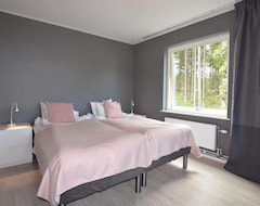 Hele huset/lejligheden 3 Bedroom Accommodation In OtterbÄcken (Gullspang, Sverige)