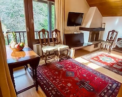 Hotel Casa Edelweiss - Charming Accommodation Overlooking The Ski Slopes (Madonna di Campiglio, Italien)