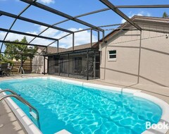 Koko talo/asunto Luxury Villa In Orlando 4bd/3ba - 14 Min Disney (Orlando, Amerikan Yhdysvallat)