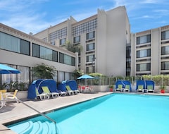 Hotel Holiday Inn & Suites Anaheim 1 Blk/Disneyland® (Anaheim, USA)