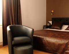 Appart Hotel Relax Spa (Lens, France)