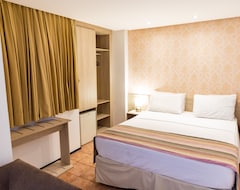 Hotel Plaza Praia Suites (Fortaleza, Brazil)