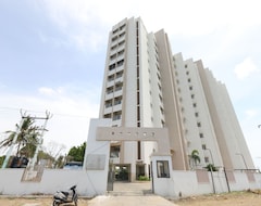 Khách sạn OYO Flagship 14716 OMR Kelambakkam (Chennai, Ấn Độ)