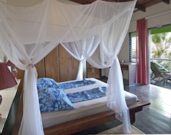 Khách sạn Cabier Ocean Lodge (St David, Grenada)