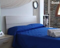 Bed & Breakfast Elios Bed And Breakfast In Villa - Fuscaldo (Fuscaldo, Ý)