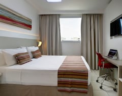 Hotel Easy Reta da Penha by Atlantica (Vitoria, Brazil)