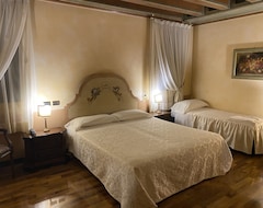 Hotel Residence Il Chiostro (Oppeano, Italy)