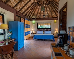Hotel Casamar Suites (Puerto Escondido, Mexico)