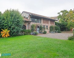 Toàn bộ căn nhà/căn hộ Cozy Villa In Stagno Lombardo With Private Garden (Stagno Lombardo, Ý)