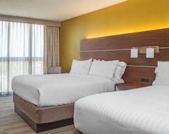 Khách sạn Holiday Inn Express Nags Head Oceanfront, an IHG Hotel (Nags Head, Hoa Kỳ)