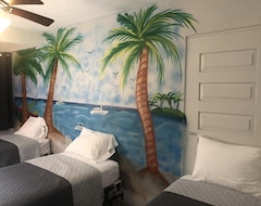 Khách sạn Best Time Inn Hotel - Car Rental (Belize City, Belize)