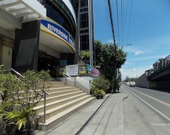 Khách sạn Riverside Inn (Iloilo City, Philippines)