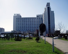 Khách sạn Hotel Cheremosh (Chernivtsi, Ukraina)
