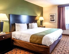 Hotel Coratel Suites (Wichita, USA)
