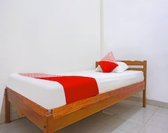Otel Spot On 91786 Kilana Homestay (Makassar, Endonezya)