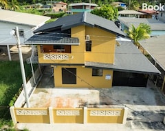 Hele huset/lejligheden 3 Bedroom 5 Bathroom Beach House In Mayaro (Mayaro, Trinidad og Tobago)