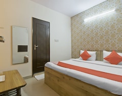 Khách sạn OYO 24376 Merriment Residency (Delhi, Ấn Độ)