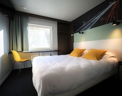 Khách sạn Travel Hotel Kruisem (Kruishoutem, Bỉ)