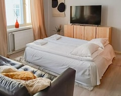 Casa/apartamento entero 46m2 Large Studio Apartment With Fantastic Location In Downtown (Tampere, Finlandia)