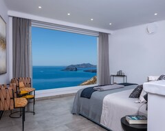 Hotel Athermi Suites - Adults Only (Megalochori, Grækenland)