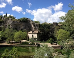Koko talo/asunto Terraces, Views, Sun, Calm, Central. An Artists Paradise In Provence (Fontaine-de-Vaucluse, Ranska)