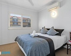 Entire House / Apartment Waterfront Bliss In Margate - 30 Min From Brisbane (Redcliffe, Australia)