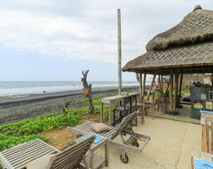 Hotel Keramas Surf Camp (Gianyar, Indonesia)
