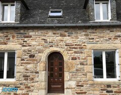 Koko talo/asunto Charmante Maison En Pierre (Morlaix, Ranska)