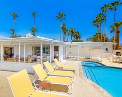 Koko talo/asunto Wonderful & Tilava Golfkenttä vuokraus Home Käytettävissä seuraavaa lomaasi varten (Palm Springs, Amerikan Yhdysvallat)