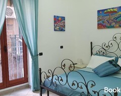 Cijela kuća/apartman Lazzarella House (Napulj, Italija)