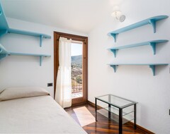 Toàn bộ căn nhà/căn hộ Holiday Apartment Casa Dello Scultore With Mountain View & 3 Balconies (Orani, Ý)