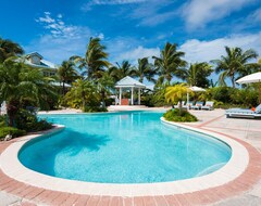 Khách sạn Beach House Turks And Caicos (Providenciales, Quần đảo Turks and Caicos)