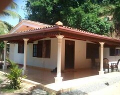Bed & Breakfast Damith Tourist Inn (Mirissa, Sri Lanka)