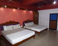 Hotel South Canal Holidays (Alappuzha, Indija)