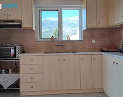 Cijela kuća/apartman Fully Equipped Apartment In Apokoronas (Vrises, Grčka)