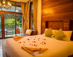 Hotel Flora I Talay Resort (Kohh Chang, Thailand)