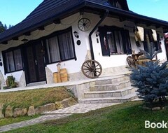 Toàn bộ căn nhà/căn hộ Cabanuta La Mosu (Vicovu de Sus, Romania)