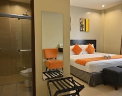 Hotel Holiday Suites (Puerto Princesa, Filippinerne)