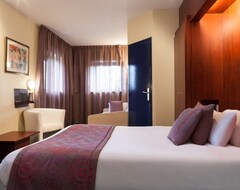 Hotel Inter Les 3 Marches (Rennes, France)