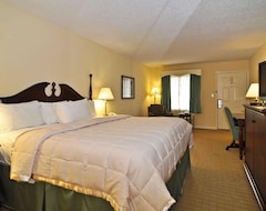 Hotel Best Western PLUS Santee Inn (Santee, USA)