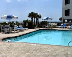 Hotel Opdateret direkte Gulf Front Condo på Caprice ~ 5th Floor View! (St. Pete Beach, USA)