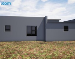 Entire House / Apartment 77 On B1 Road (Ondangwa, Namibia)
